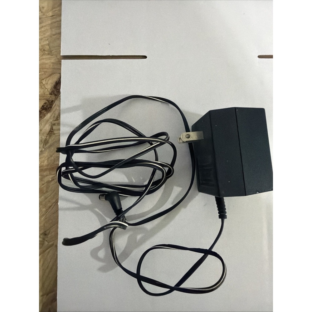 Motorola 527726-001-00 AC Power Supply Adapter Charger Cord Output DC 9V 500mA